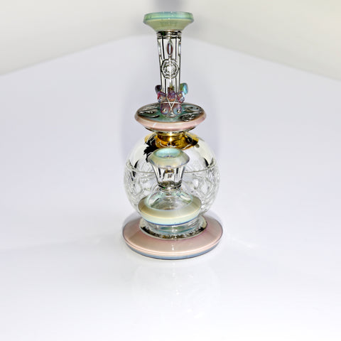 Avant-Garde X Glass by Ariel