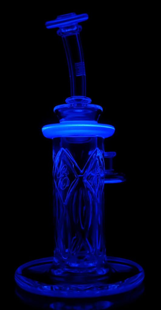 Avantgarde Glass- Blu-V UV Elementum Membrane Columnar