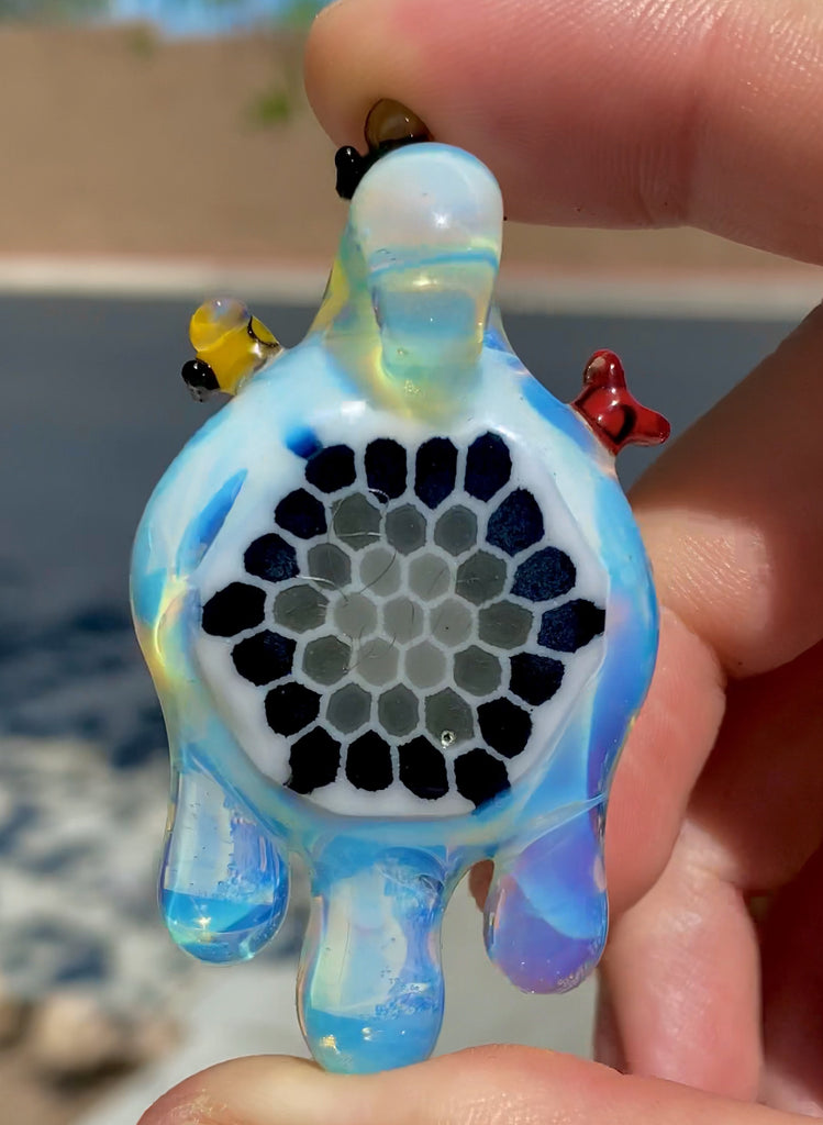 Joe P Glass- HoneyComb Pendant #3
