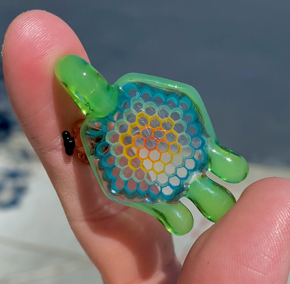 Joe P Glass- HoneyComb Pendant