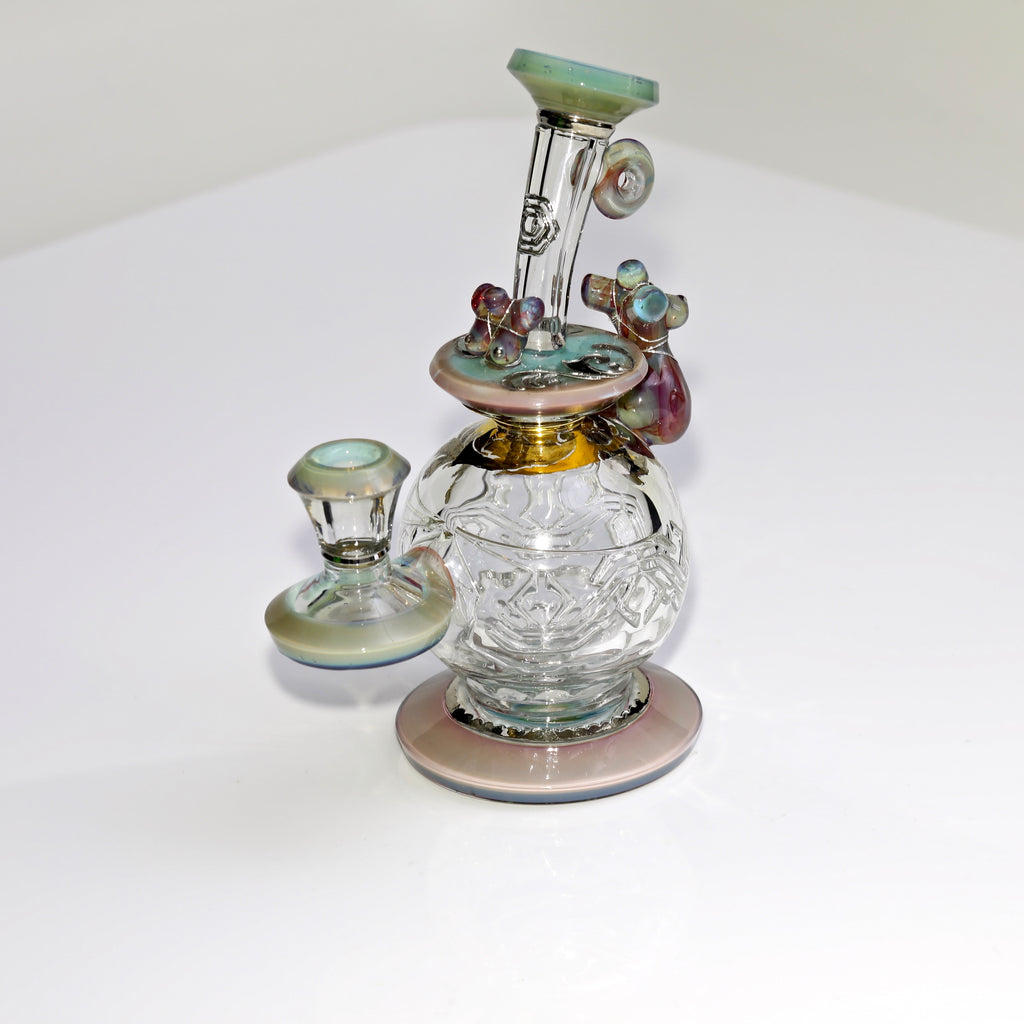 Avant-Garde X Glass by Ariel
