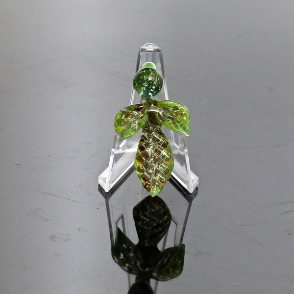 MrGray 3 Leaf Pendant