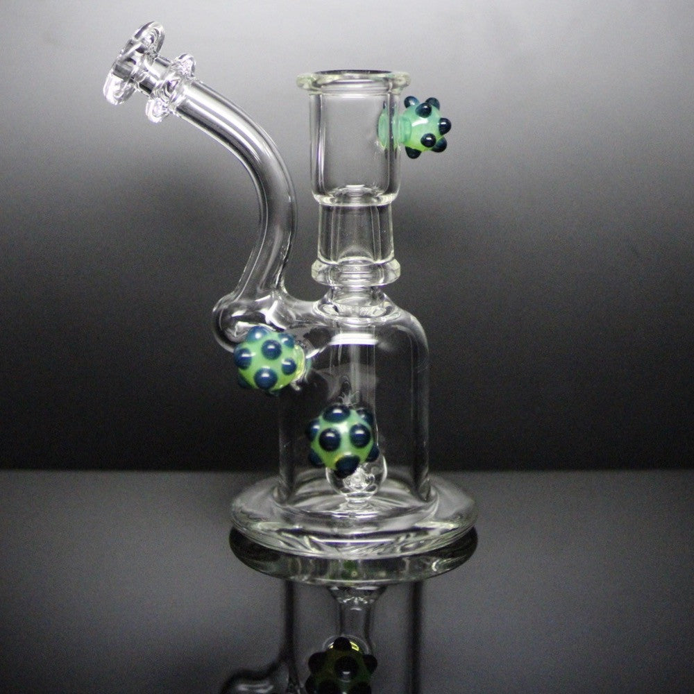 Short Green with blue spores