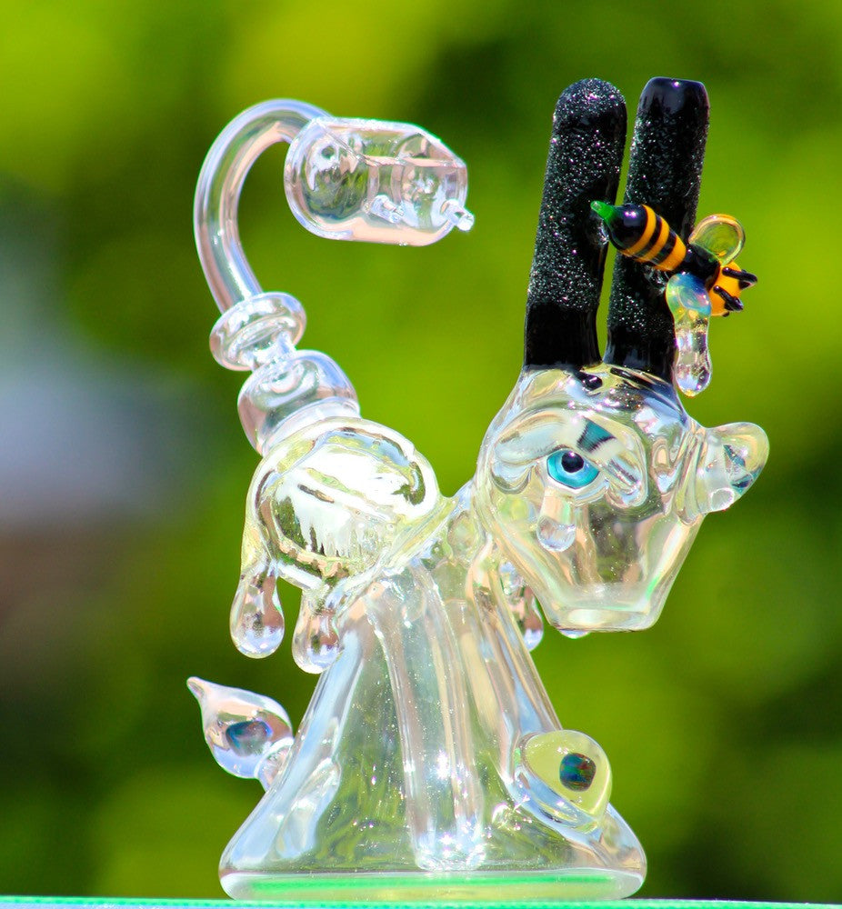 Serum VS Electric Flamingo Bee-ker