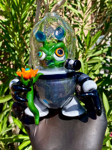 Trenton0o Alien Exploreer