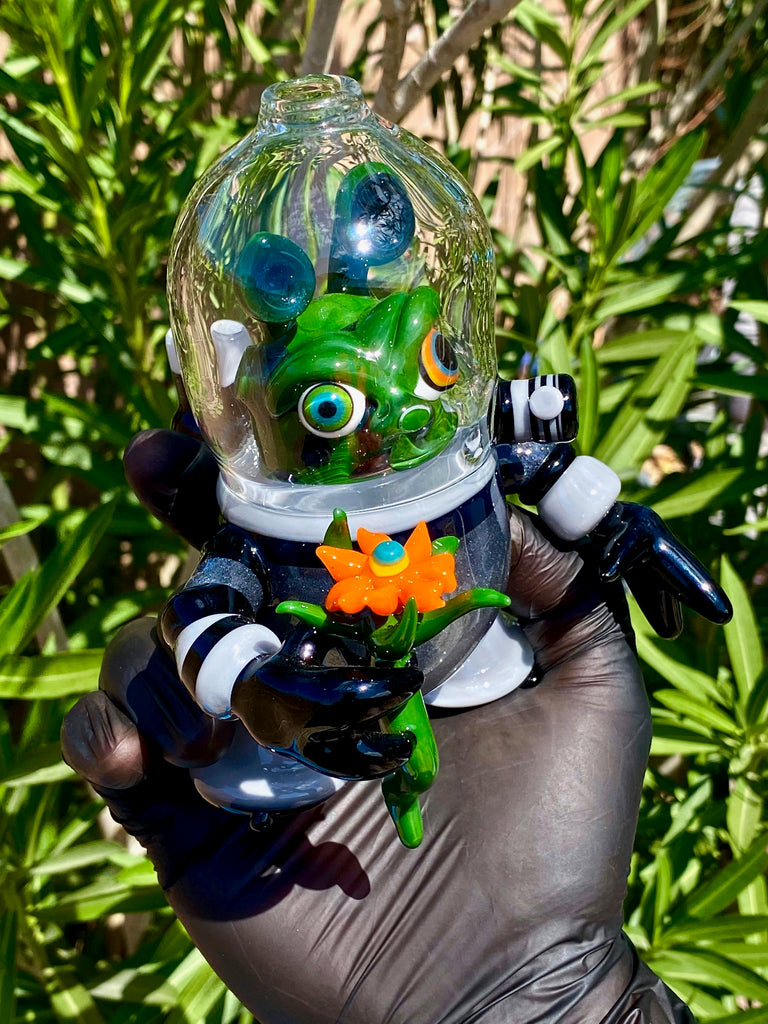 Trenton0o Alien Exploreer