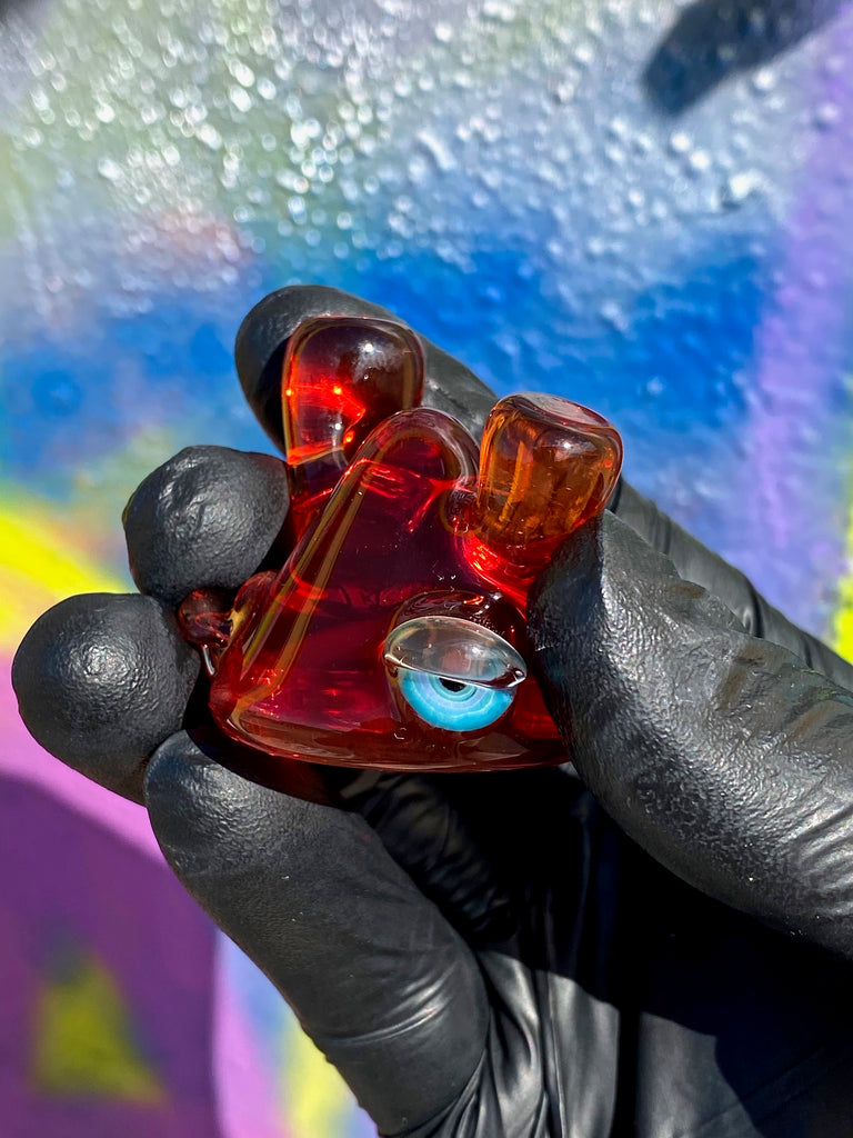 Lerk Pompagranted Pendant