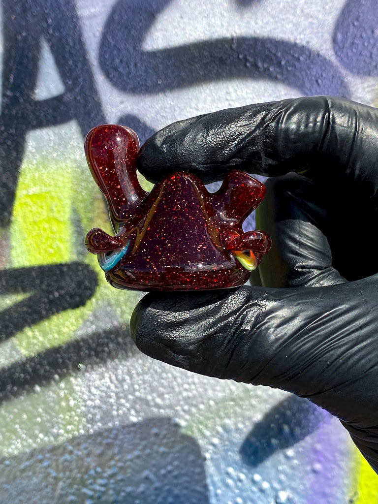 Lerk Crushed Opal Pompgranted Pendant