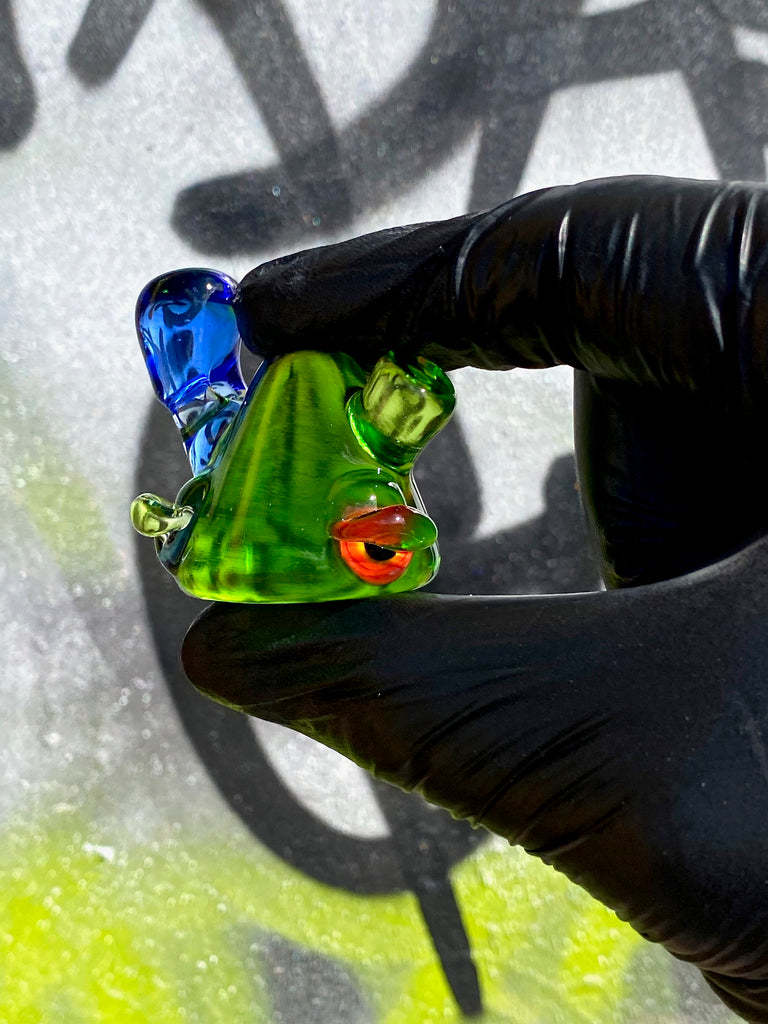 Lerk Haterade Pendant