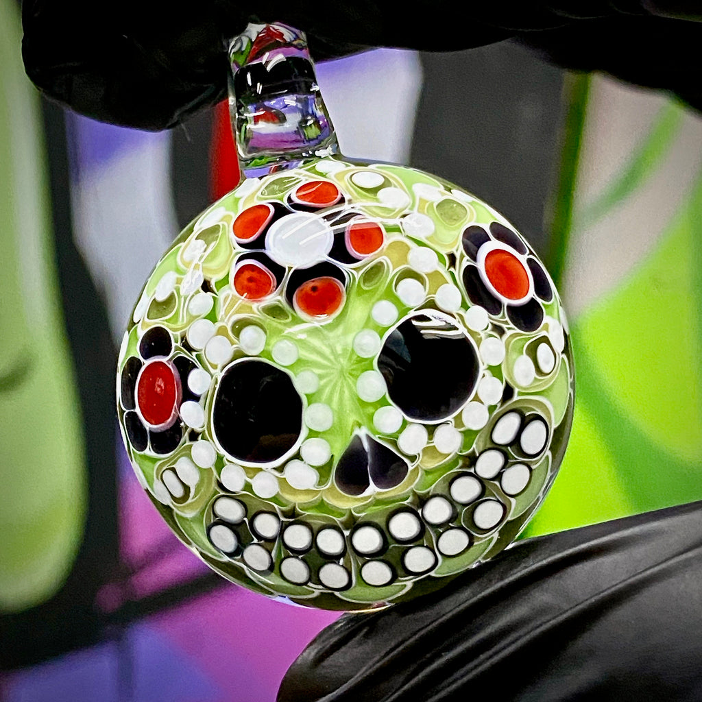 Olour- Sugar Skull Pendant