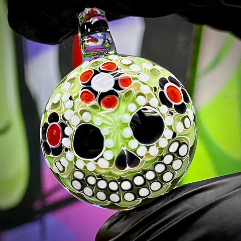 Olour- Sugar Skull Pendant