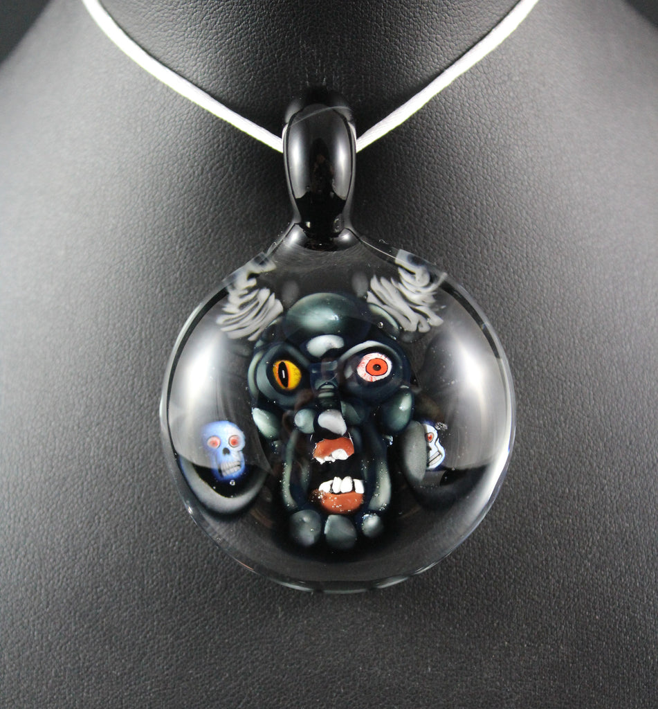 Dwreck x Dapo Pendant #3