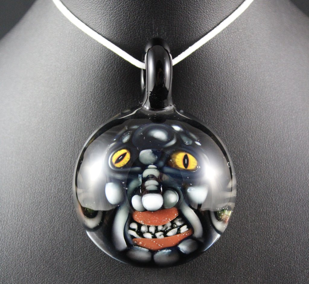Dwreck x Dapo Pendant #4