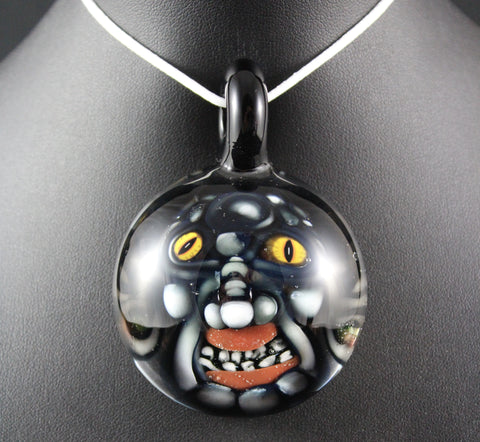 Dwreck x Dapo Pendant #4