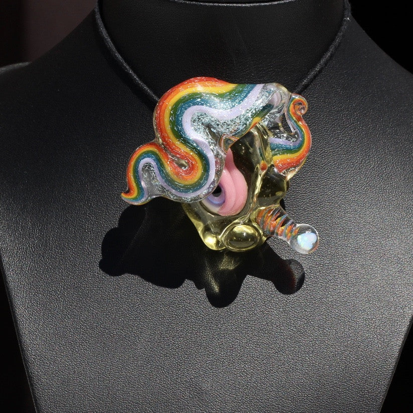 Serum Unicorn Pendent