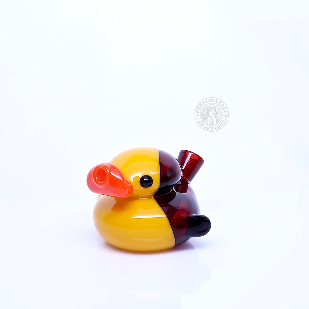 Sdryno Pomagranted Sitting Ducky