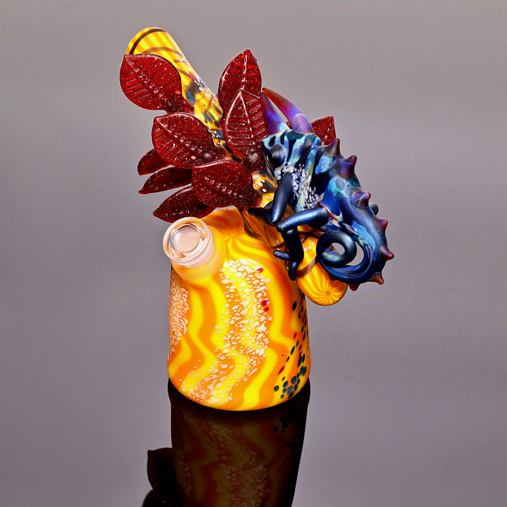 Hardman Art Glass-Chameleon Leaf Rig